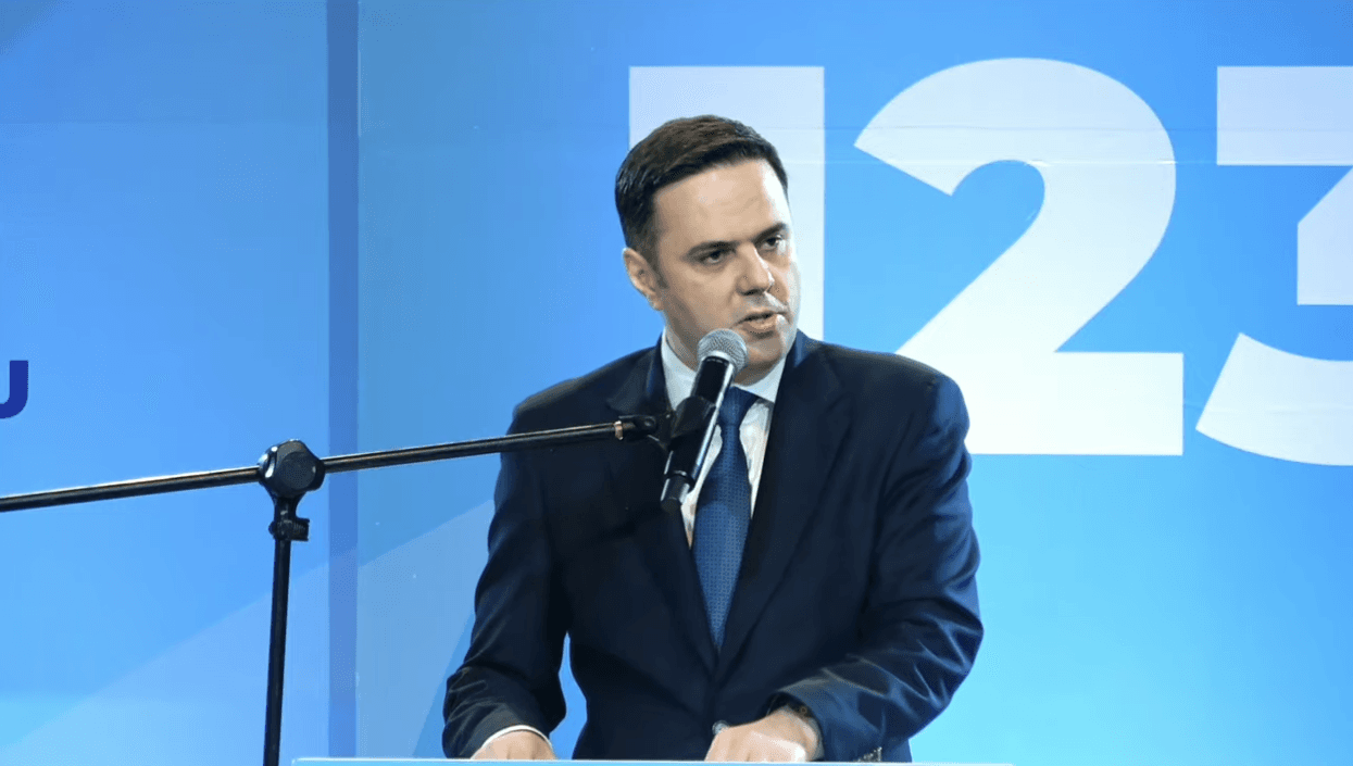 “Katër vjet populizëm, një shtet i bllokuar”, Abdixhiku premton kthimin e normalitetit dhe zhvillimit