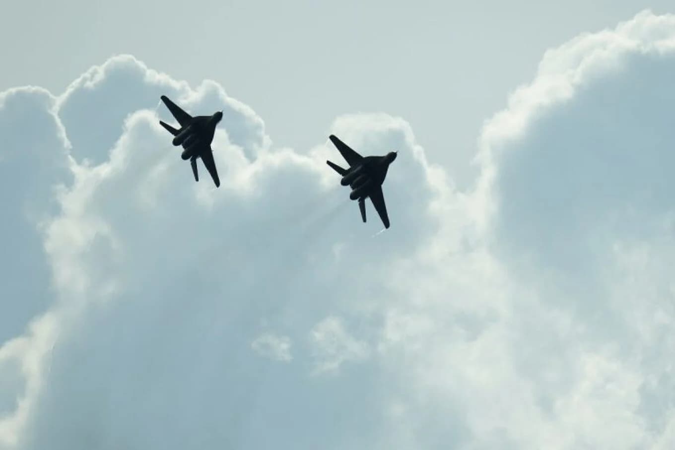 Rusia sulmoi Kievin herët në mëngjes, Polonia ngre avionët luftarakë për të mbrojtur hapësirën ajrore