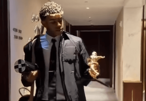 Lamine Yamal shkëlqen në Globe Soccer Awards, fiton tre çmime prestigjioze