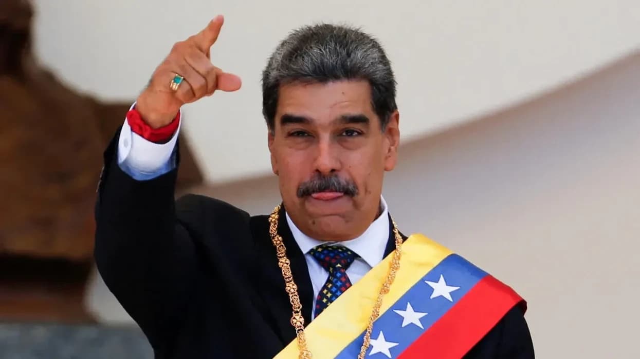 Maduro-s i bllokohen asetet që i kishte në Zvicër
