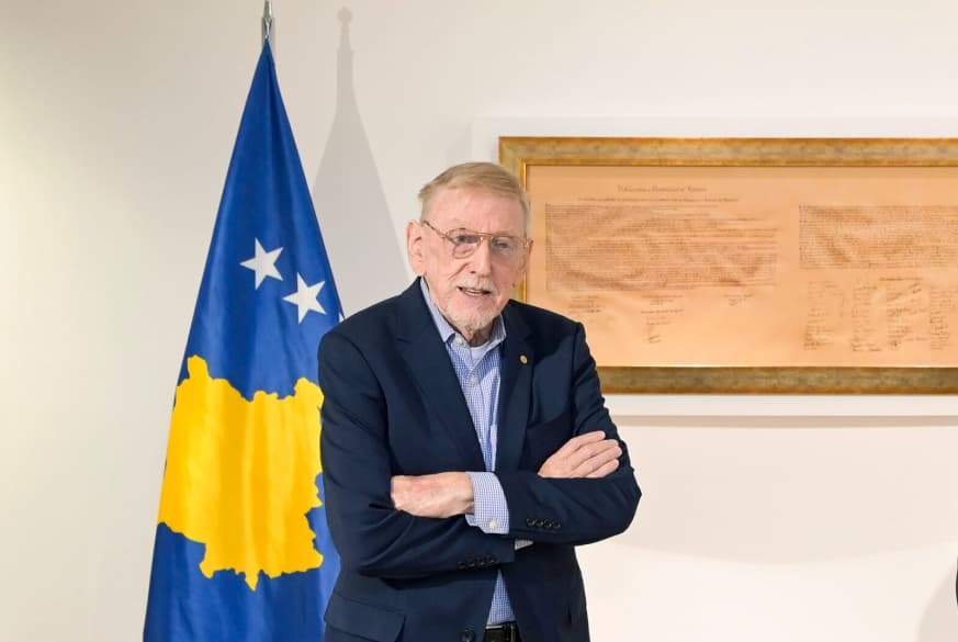 Walker shpallet “Qytetar i Përjetshëm i Shtimes”