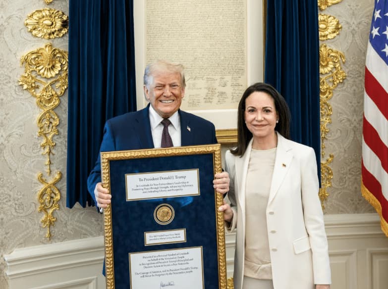 Norvegjia e tronditur pasi Machado ia dorëzoi Nobelin presidentit amerikan, Donald Trump