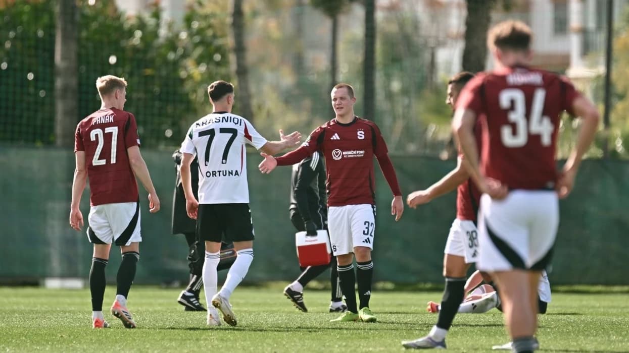Ermal Krasniqi shënon ndaj ish-klubit, Legia barazon me Spartën 3-3