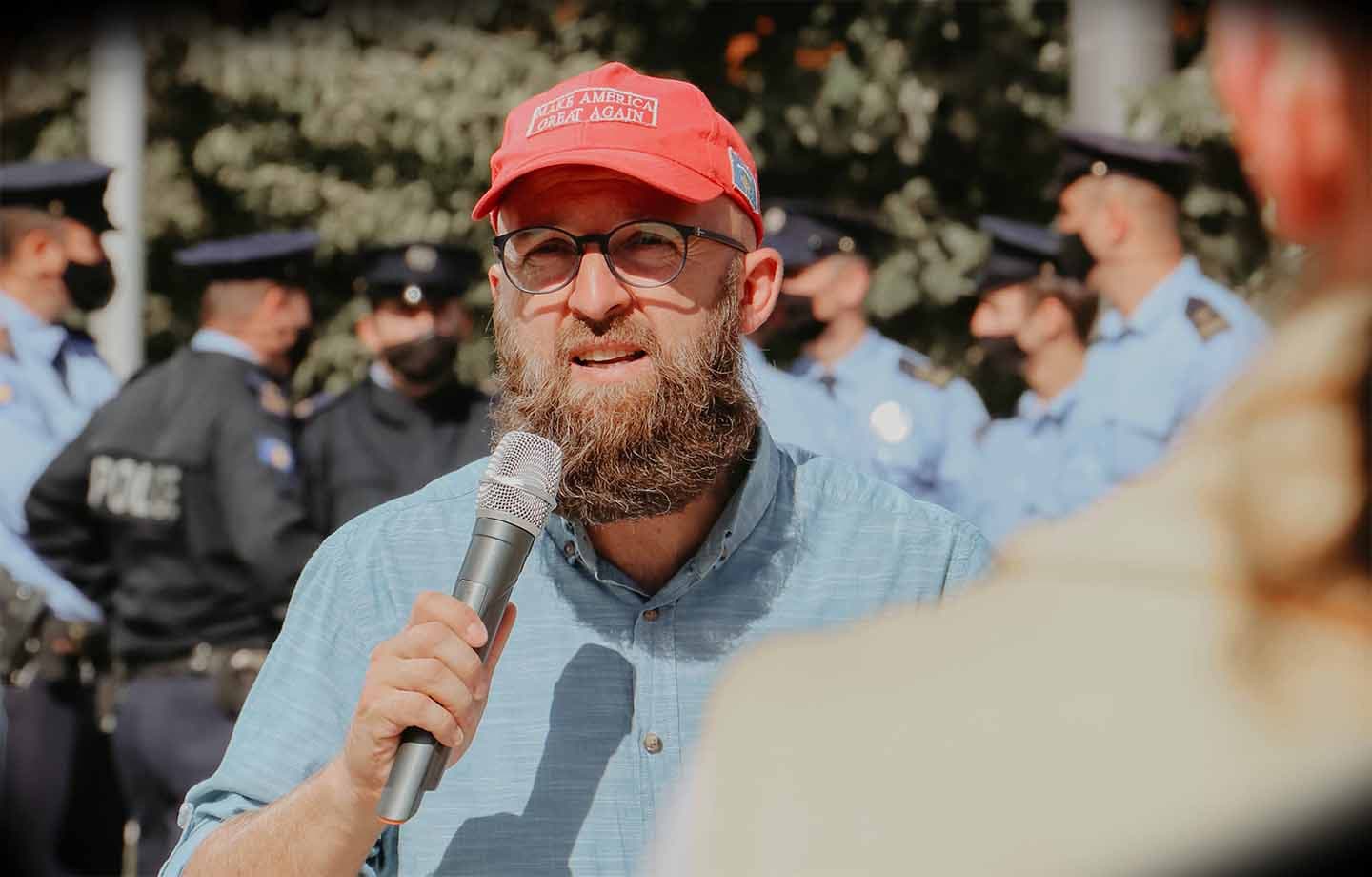 “Kam zyre konsulence, nuk jap terapi”, Sllamniku flet pas intervistimit nga Policia