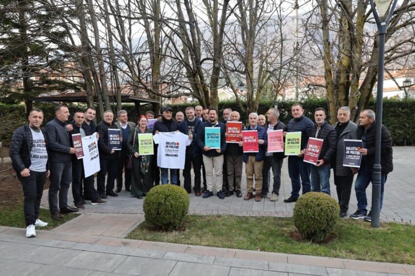 Istog: Mësimdhënësit, pensionistët, fermerët dhe OVL e UÇK-së mbështesin Marshin “Drejtësi, jo politikë”