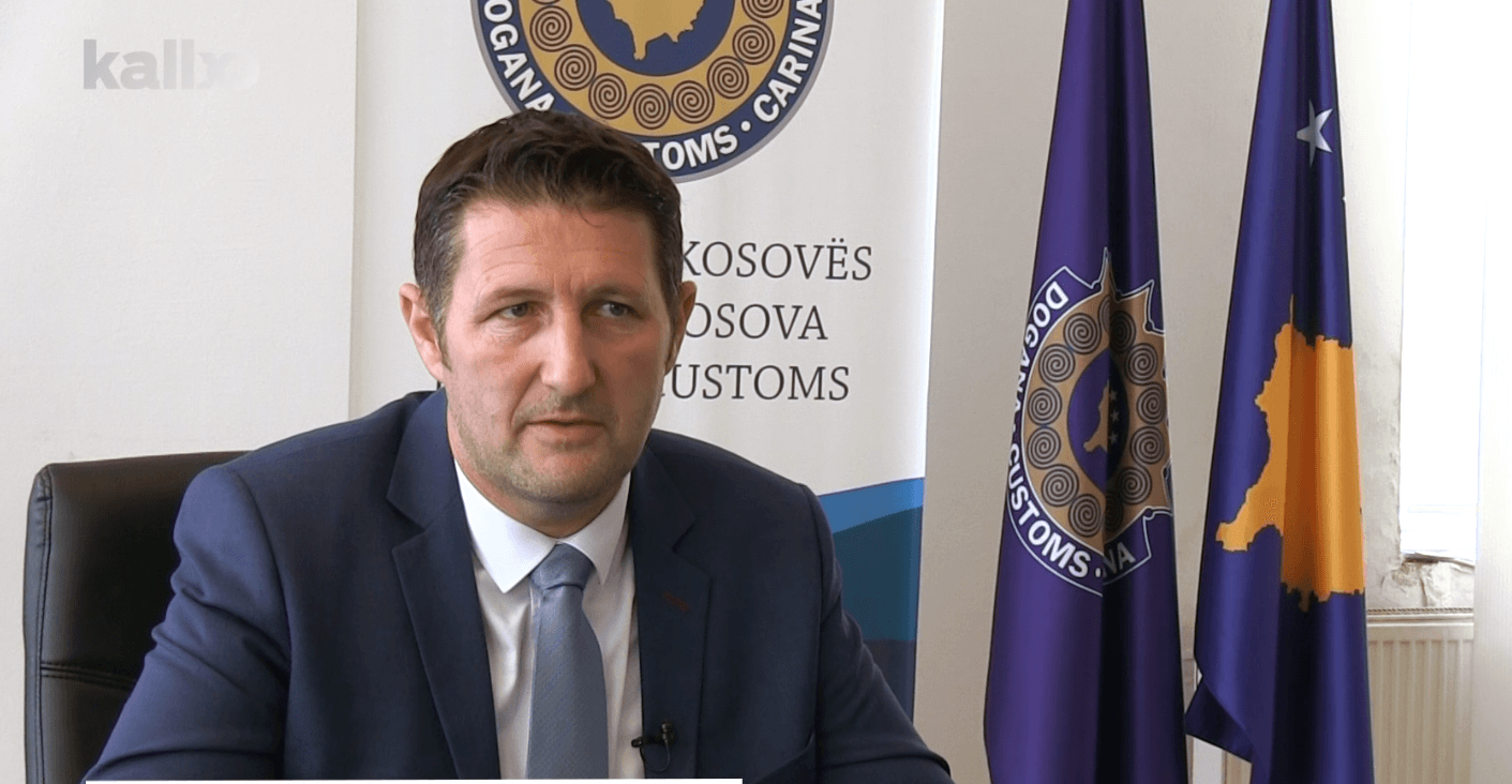 Drejtori i Doganës deklarohet për zbulimin e 1 milion eurove në Merdarë