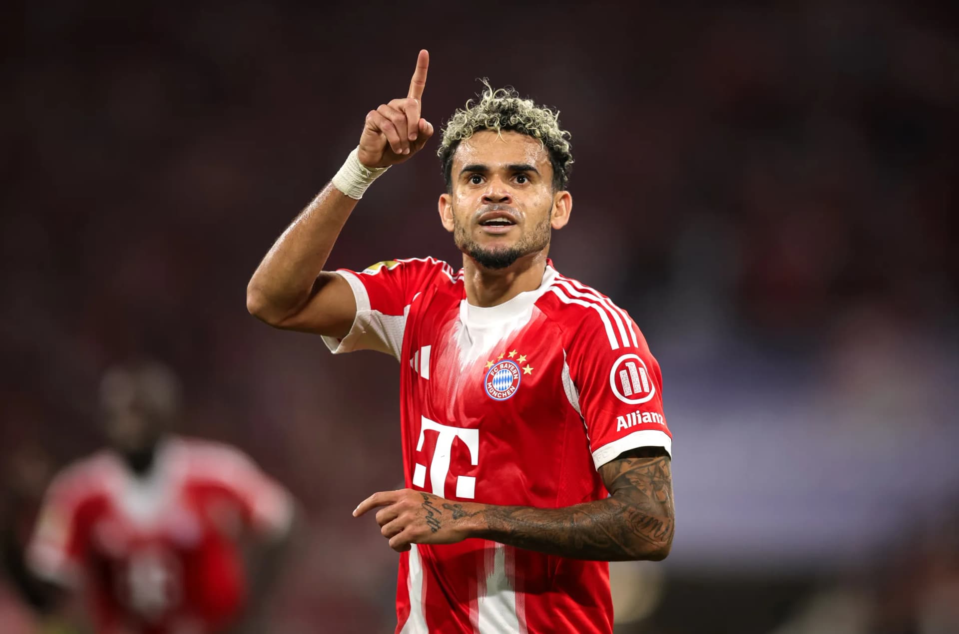 Bayern i vendos kusht Luis Díaz: Mëso gjermanisht ose përballu me gjobë deri në 50 mijë euro