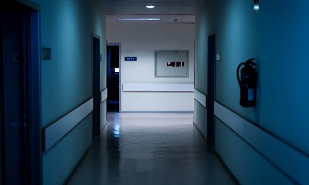 Spitali i Mitrovicës mbetet pa rrymë: Shërbimet jetësore funksionojnë me gjeneratorë