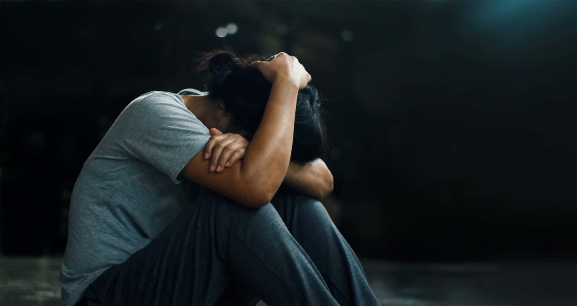Depresioni nuk është njësoj për të gjithë – Nga depresioni i lehtë te ai kronik: Çfarë duhet të dimë?