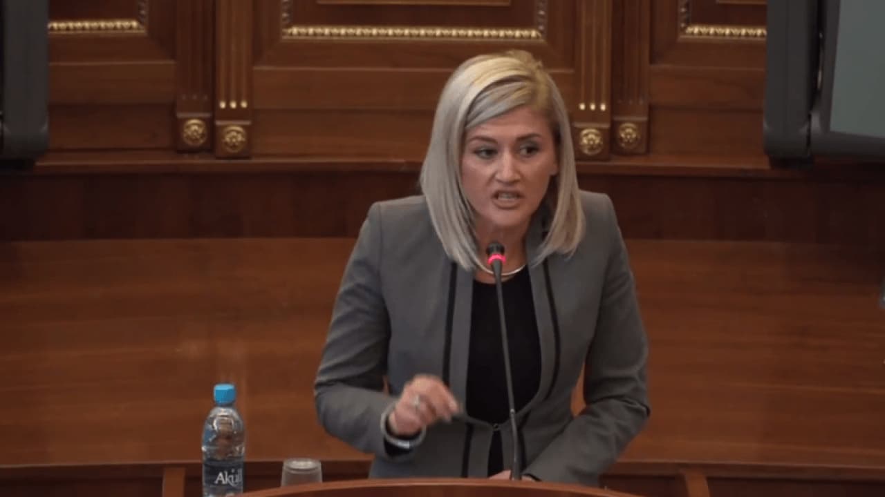 Kusari-Lila e konfirmon: Albulena Haxhiu e propozuara për Kryetare të Kuvendit