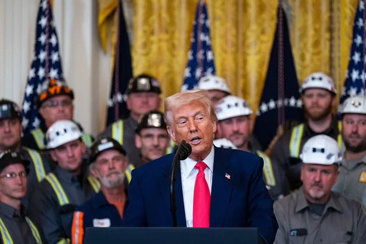 Trump urdhëron Pentagonin të furnizohet me energji nga qymyri, pavarësisht ndotjes së madhe që ai shkakton