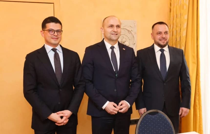 Ministri kroat: Bashkëpunimi Kroaci–Shqipëri–Kosovë s’e rrezikon askënd