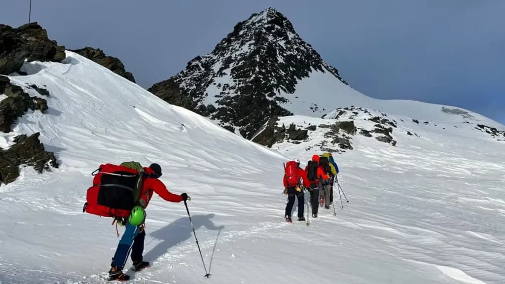 Alpinisti austriak shpallet fajtor pasi e dashura e tij vdiq nga ngrica në mal