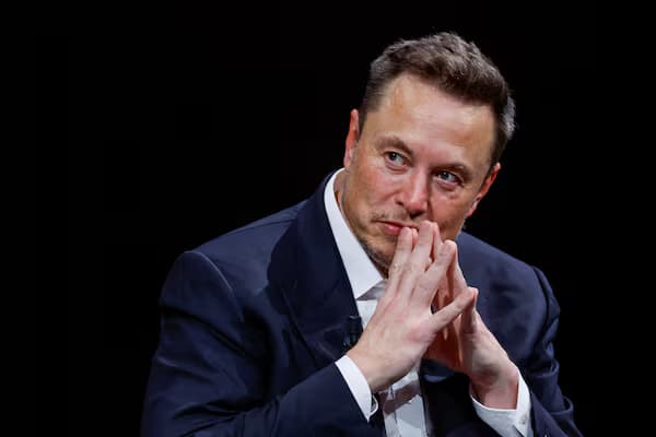 Elon Musk “Paratë nuk blejnë lumturinë”, interneti shpërthen në reagime