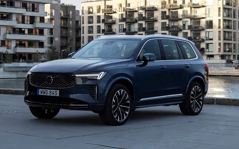 Volvo prezanton version më të lirë të EX90, ul çmimin bazë nën 80 mijë dollarë
