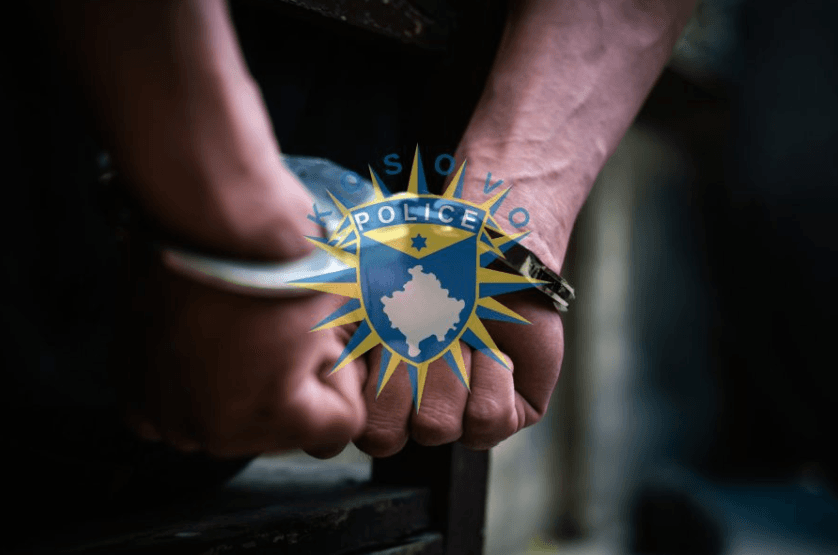 Prishtinë: Nën ndikim të alkoolit, rrahu nënën e motrën, arrestohet i dyshuari