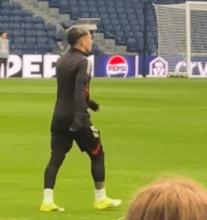 Prestianni stërvitet në Bernabeu pavarësisht suspendimit për shkak të akuzave për fyerje raciste ndaj Vinícius Jr.