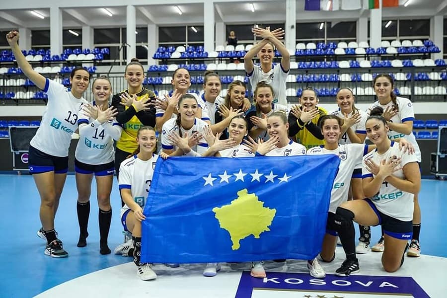 Agron Shabani publikon listën për sfidat vendimtare me Finlandën në kualifikimet për Euro 2026 në Handball