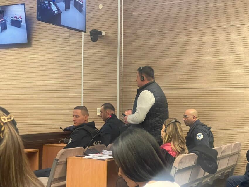 Provat në gjyqin për sulmin në Banjskë administrohen mes kundërshtimeve