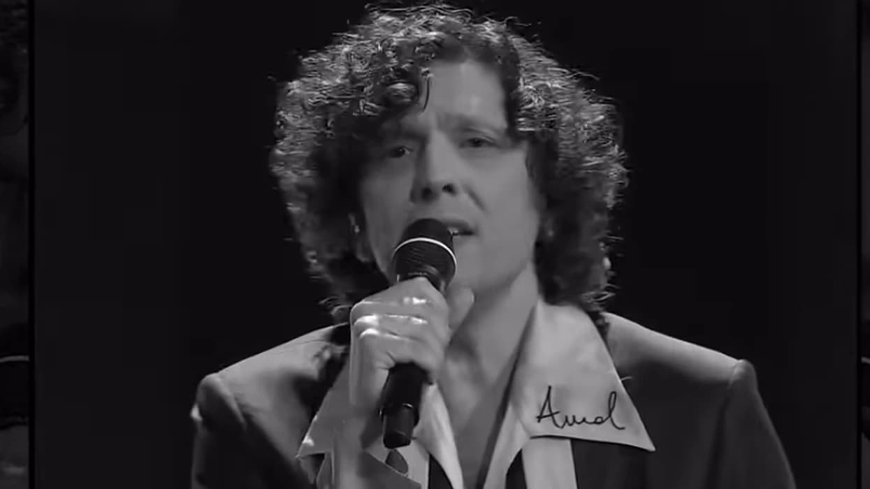 Ermal Meta prek me këngën e re “Stella Stellina” në Sanremo, i dedikohet fëmijëve në Gaza