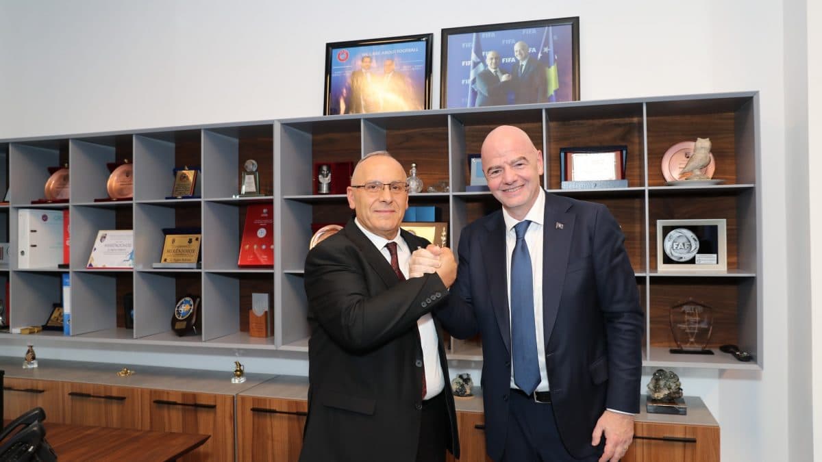 Ademi takon presidentin e FIFA-s, Gianni Infantino