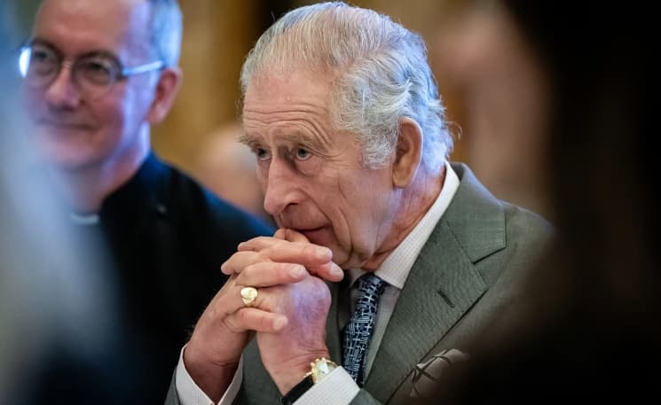 Mbreti Charles shmang pyetjet për dosjet Epstein gjatë vizitës në Essex