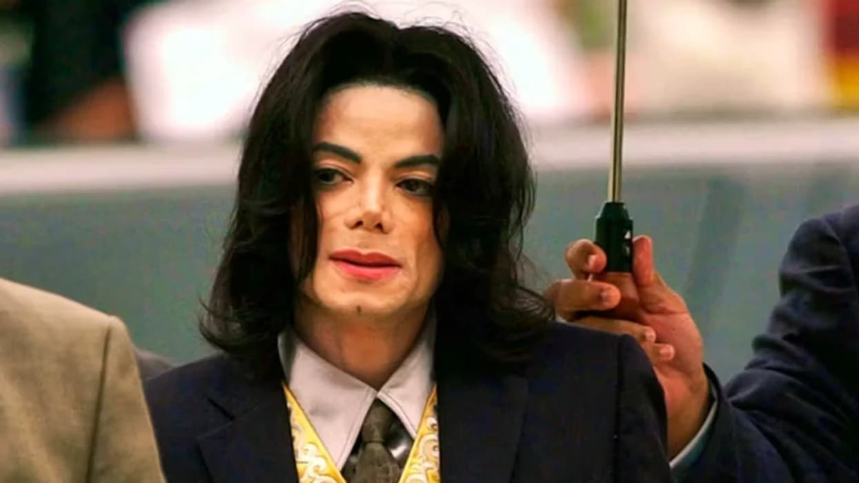 Regjistrime të rralla audio rikthejnë në debat figurën e Michael Jackson