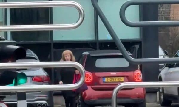 Trendafilova mbërrin në Hagë para seancës përfundimtare ndaj ish-krerëve të UÇK-së