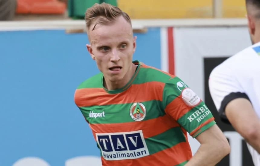 Shkëlqen Hadergjonaj, gol dhe dy asistime në fitoren spektakolare të Alanyasporit