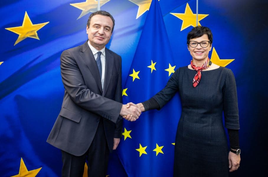 Kurti zhvillon telefonatë me Marta Kos: Integrimi në BE, prioritet kyç i Qeverisë