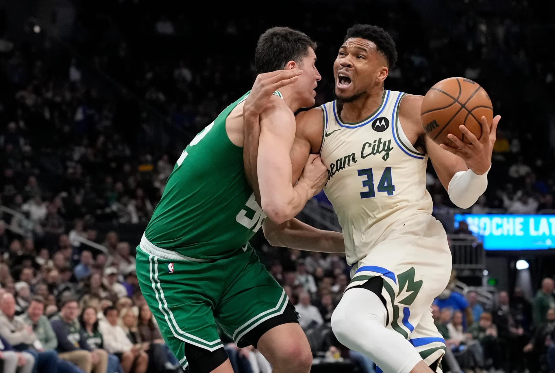 NBA, Celtics, Nuggets e Rockets vahzdojnë me fitore, Warriors pësojn sërish humbje