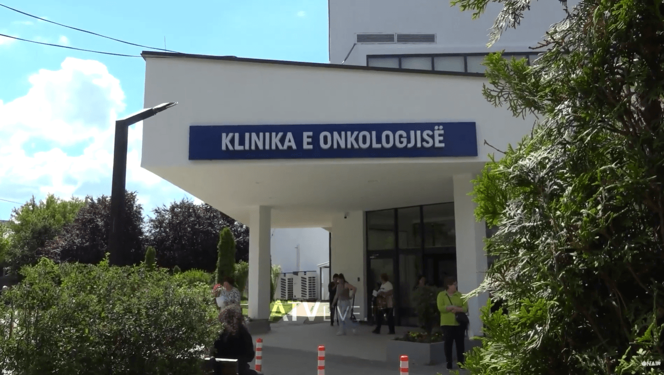 Pritje të gjata për Kimioterapi në Onkologji të QKUK së