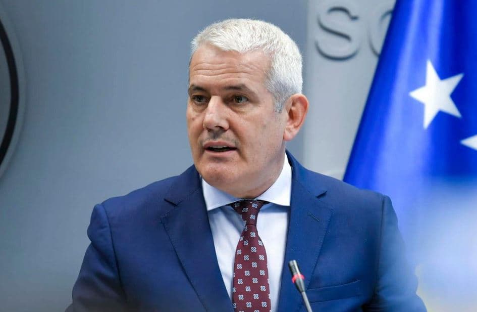 Sveçla: Xhandarmëria do të mbrojë kufijtë dhe sovranitetin e Kosovës