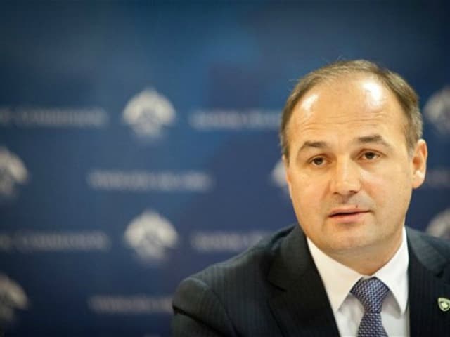Hoxhaj: Shqipëria dhe Mali i Zi po ecin përpara, Kosova qe 3 vjet në sirtarët e BE-së, s’po merret askush me të