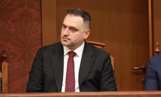 Shqipëria i reagon Serbisë për stërvitjen në Bujanoc, ministri i Mbrojtjes: Sigurinë e territoreve shqiptare e garanton NATO-ja