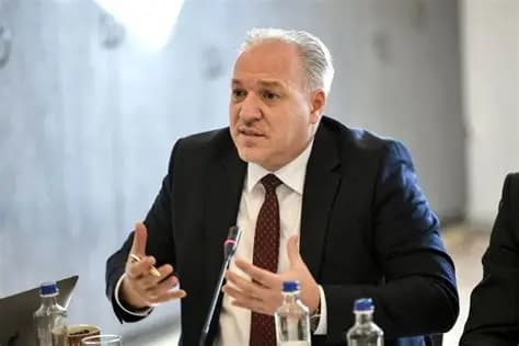 Gjykata hedh poshtë aktakuzën ndaj Fikrim Damkës për keqpërdorim të detyrës zyrtare
