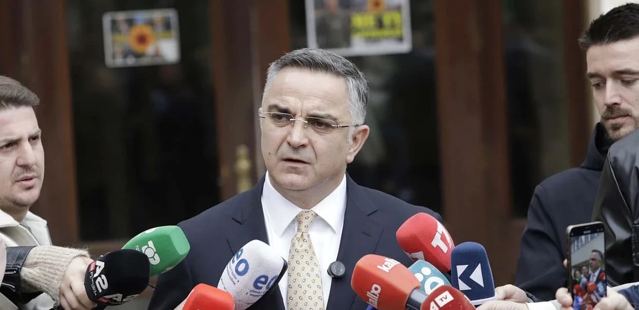 Tahiri: Është një puç që po i instalohet Kosovës përmes një shumice parlamentare