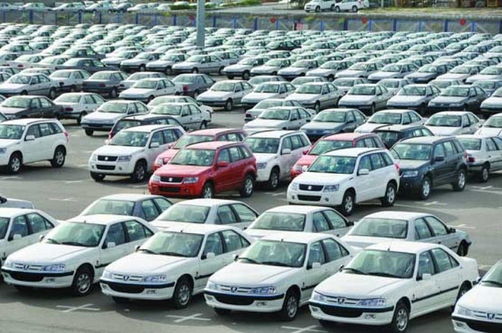 Pritet rritje e çmimeve, lufta në Iran po e trondit industrinë e automobilave