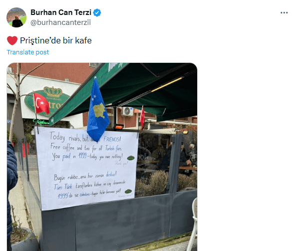 Miqësi përtej fushës, kafe dhe çaj falas për tifozët turq në Prishtinë
