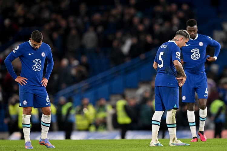 Chelsea në kaos, 10 trajnerë në 10 vite, Rosenior shkarkohet dhe klubi mbetet pa timonier