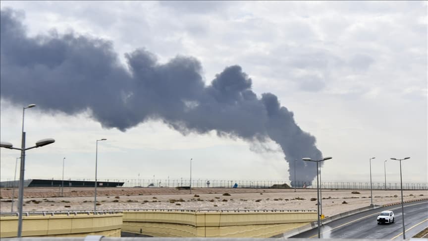 Që nga fillimi i luftës Aeroporti i Kuvajtit goditet për të shtatën herë