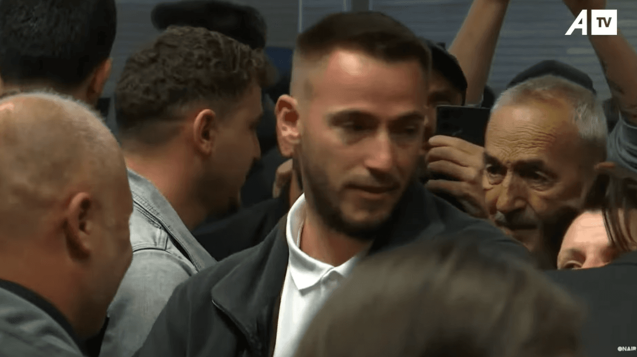 (VIDEO) Babai dhe vëllau i Liridona Ademajt në lot pas vendimit për dënim të përjetshëm të Naim Murselit