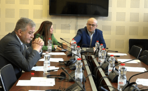 Dështon mbledhja e Komisionit për Shëndetësi