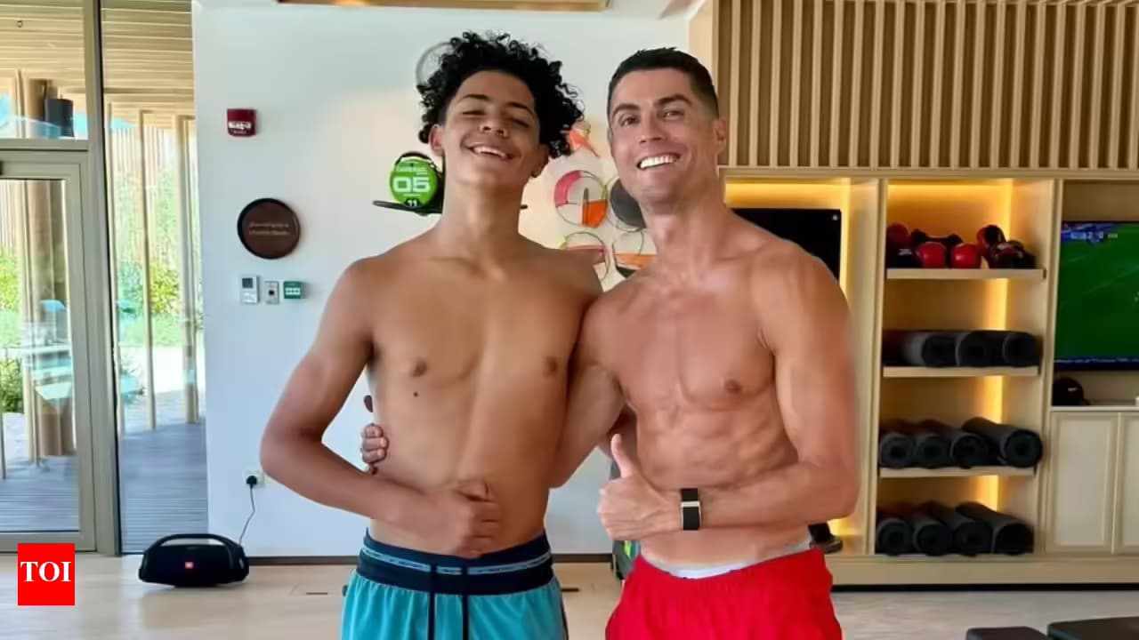 Al-Nassr plan historik, Ronaldo Jr drejt ekipit të parë, gati të luajë krah Cristiano Ronaldos