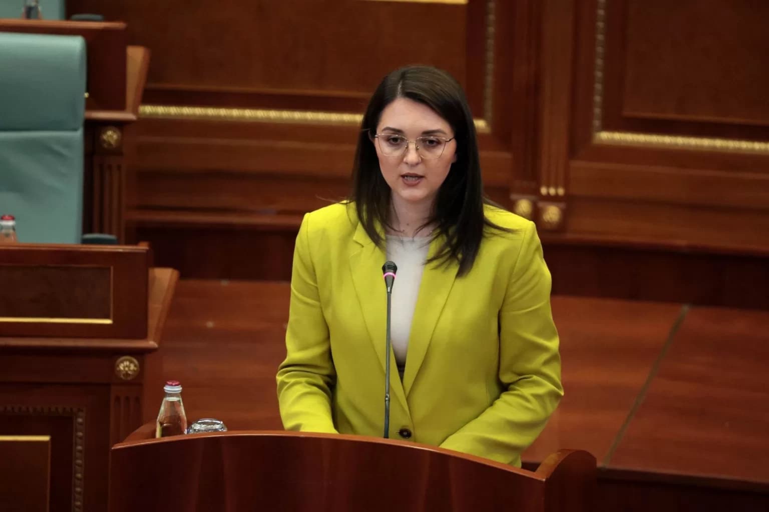 Deputetja e LVV-së: Po shihet kush është bllokuesi dhe kush po do ta çojë vendin në zgjedhje
