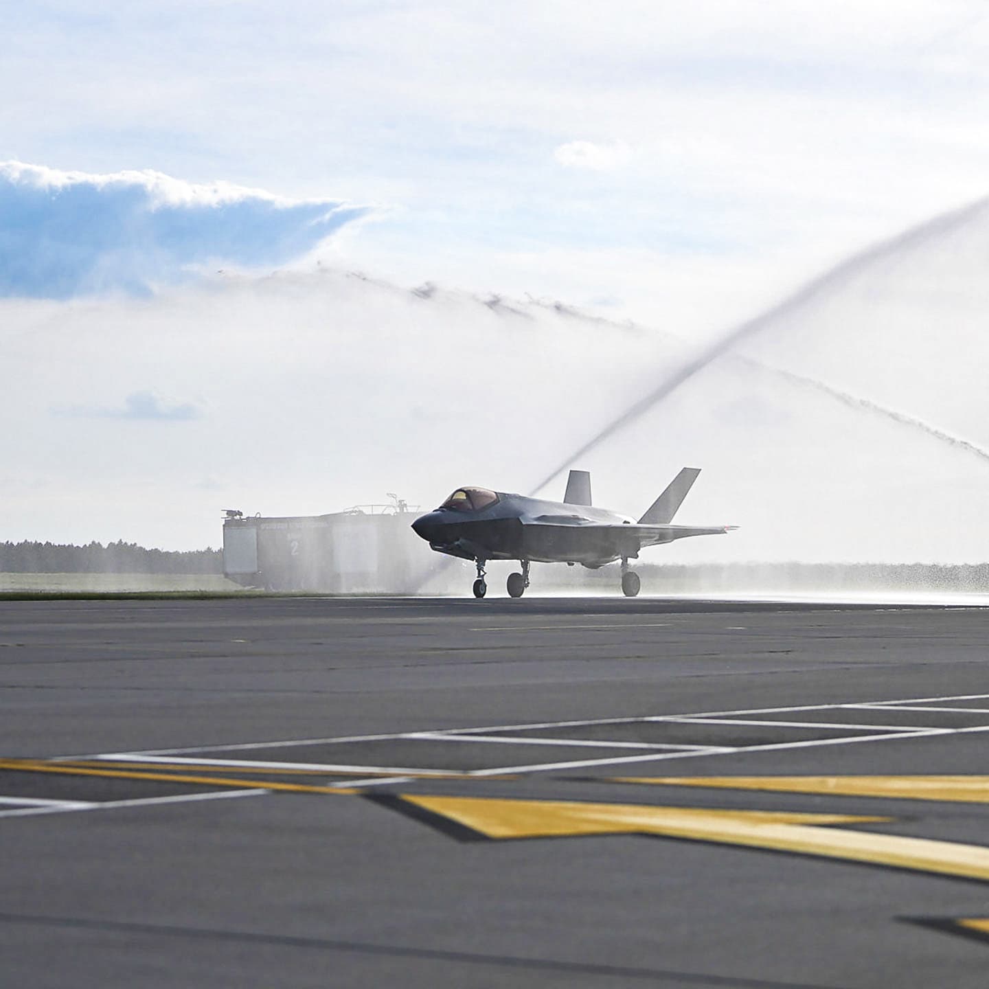 NATO: Avionët e parë luftarakë F-35 kanë mbërritur në Poloni