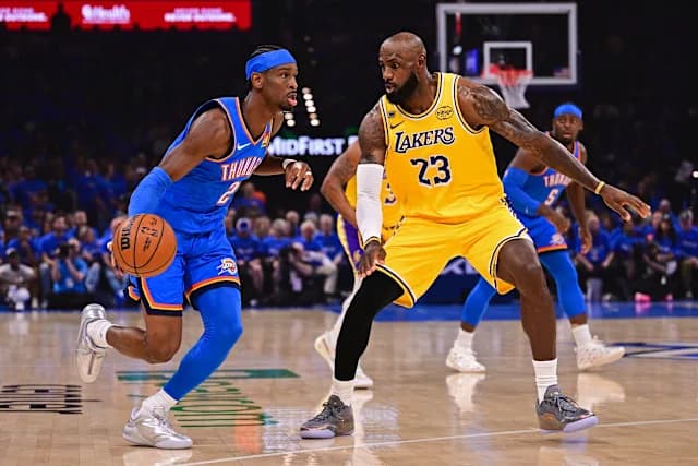 Thunder dhe Pistons nisin me fitore gjysmëfinalet e konferencave në NBA