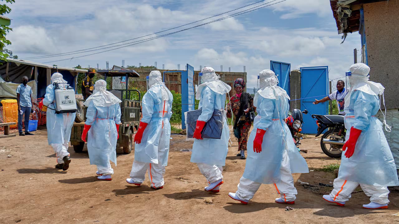Mbi 1 mijë raste të dyshuara me Ebola në Kongo, OBSh ngre nivelin e alarmit