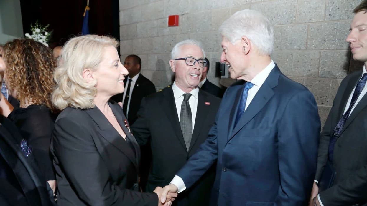 Shkurte Fejza takohet në Amerikë me ish-presidentin Bill Clinton: Mirënjohje nga zemra në emër të popullit të Kosovës