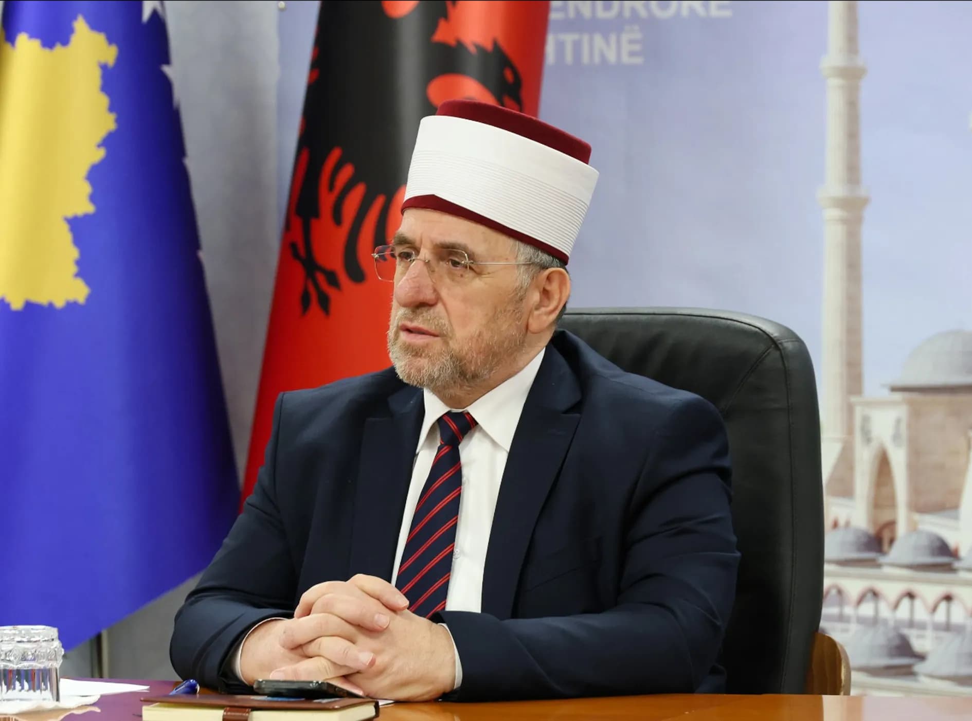 Tërnava uron për festën e Kurban Bajramit, bën thirrje për unitet: Fushata me akuza e urrejtje s’i shërben të ardhmes
